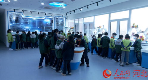高碑店市首家校园科技馆启用 点亮科技梦想